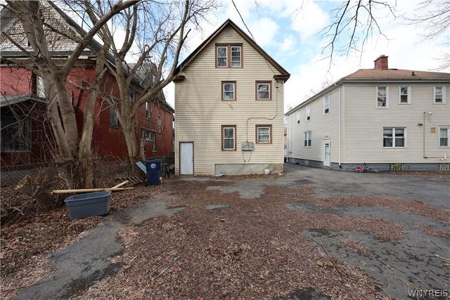 1655 South Avenue, Niagara Falls, NY 14305