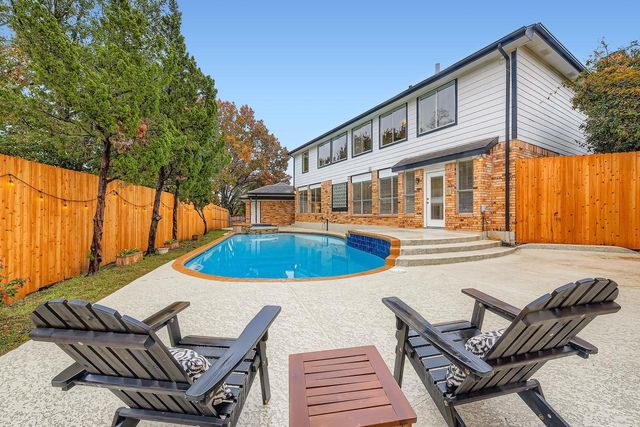 11002 Pebble Garden LN, Austin, TX 78739