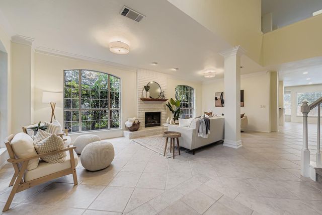 11002 Pebble Garden LN, Austin, TX 78739