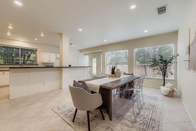 11002 Pebble Garden LN, Austin, TX 78739