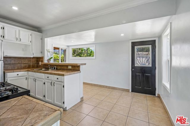 901 W Brazil Street, Compton, CA 90220