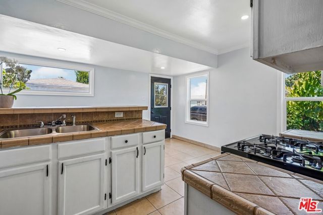 901 W Brazil Street, Compton, CA 90220