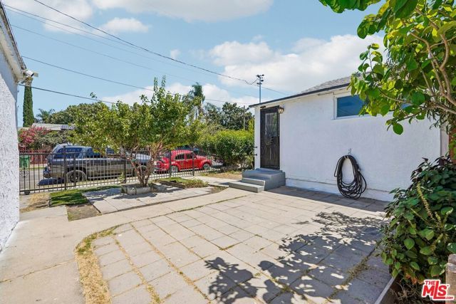 901 W Brazil Street, Compton, CA 90220