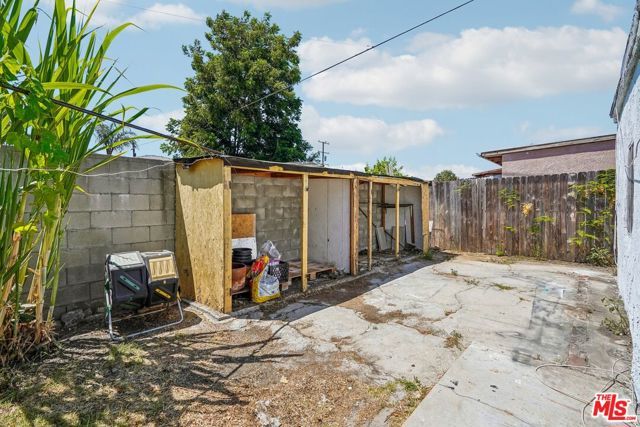 901 W Brazil Street, Compton, CA 90220