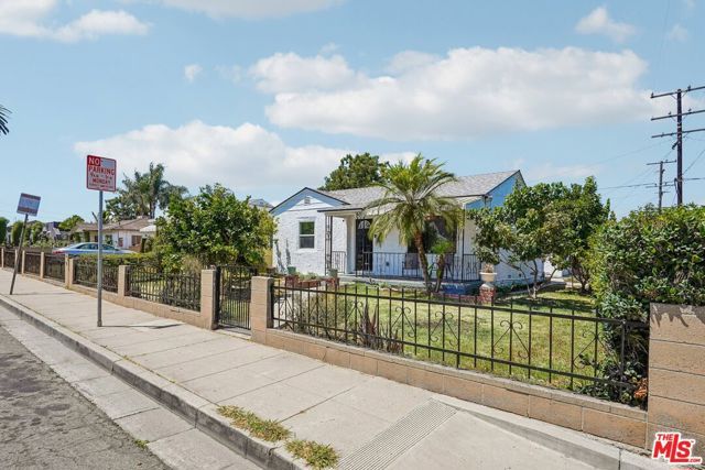 901 W Brazil Street, Compton, CA 90220