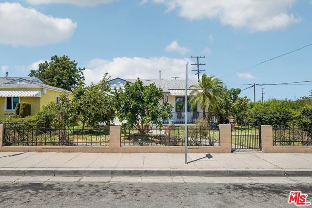 901 W Brazil Street, Compton, CA 90220