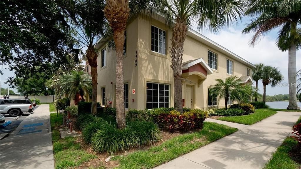 3909 45TH TERRACE W 107, Bradenton, FL 34210