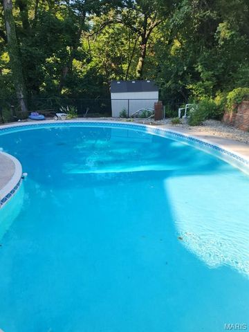 221 Jubaka Drive, Fairview Heights, IL 62208