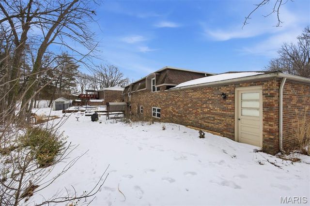 221 Jubaka Drive, Fairview Heights, IL 62208