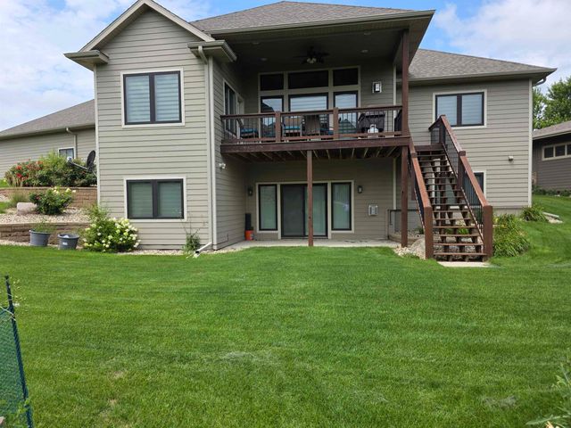 7208 S Ludlow Cir Circle, Sioux Falls, SD 57108