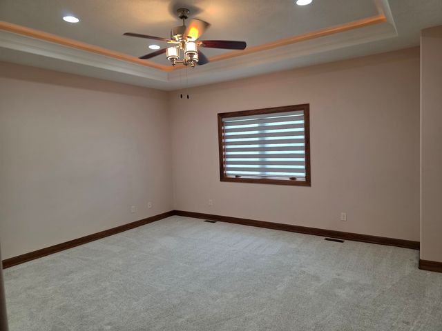 7208 S Ludlow Cir Circle, Sioux Falls, SD 57108