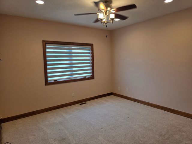 7208 S Ludlow Cir Circle, Sioux Falls, SD 57108