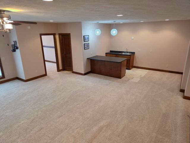 7208 S Ludlow Cir Circle, Sioux Falls, SD 57108