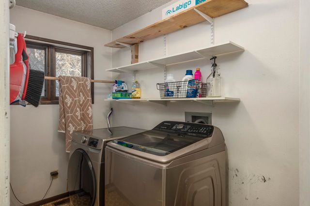 2621 KALISPELL LOOP, North Pole, AK 99705
