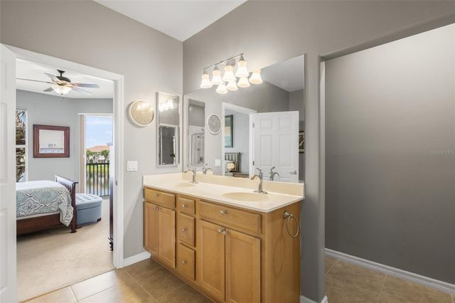 1274 BURGOS DRIVE 1274, Sarasota, FL 34238