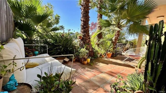 3201 Hamilton Way, Los Angeles, CA 90026