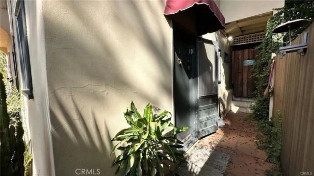 3201 Hamilton Way, Los Angeles, CA 90026