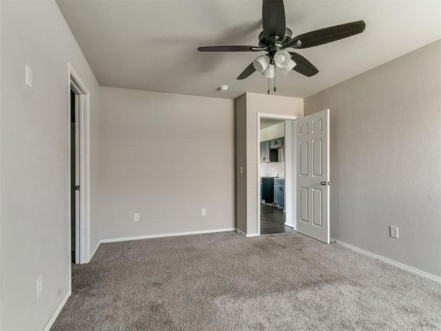 488 Fox Den Street, Newcastle, OK 73065
