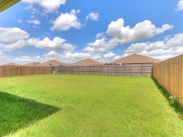 488 Fox Den Street, Newcastle, OK 73065