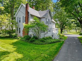 53 University Avenue, Hamilton, NY 13346