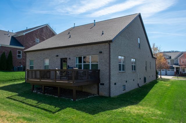 225 Fowler Cir, Franklin, TN 37064