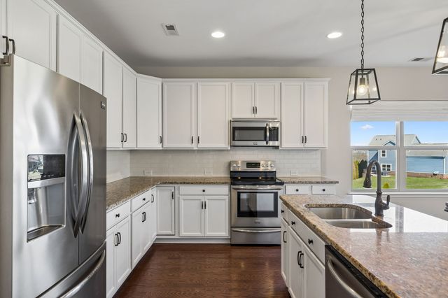 225 Fowler Cir, Franklin, TN 37064