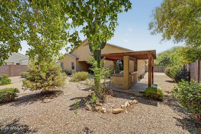 1900 E WOODSMAN Place, Chandler, AZ 85286