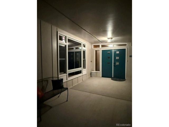 5020 S Washington St, Englewood, CO 80113