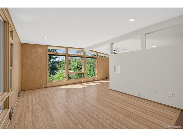 5020 S Washington St, Englewood, CO 80113
