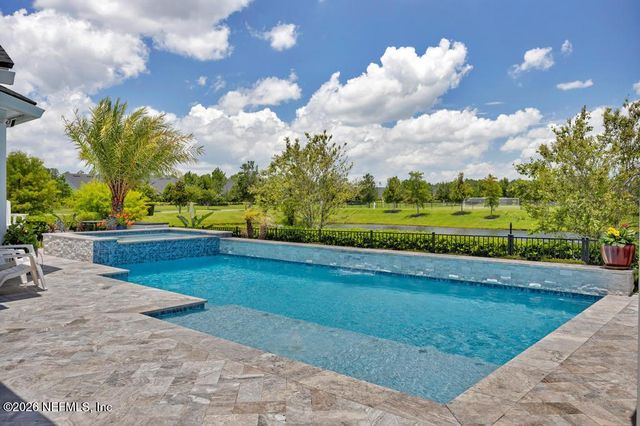 45 LOMOND Court, St. Augustine, FL 32095