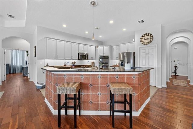 5325 LAKE SIENA DRIVE, Wimauma, FL 33598