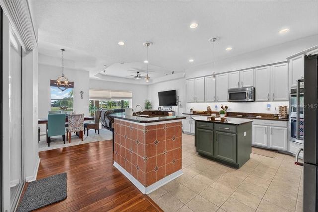 5325 LAKE SIENA DRIVE, Wimauma, FL 33598