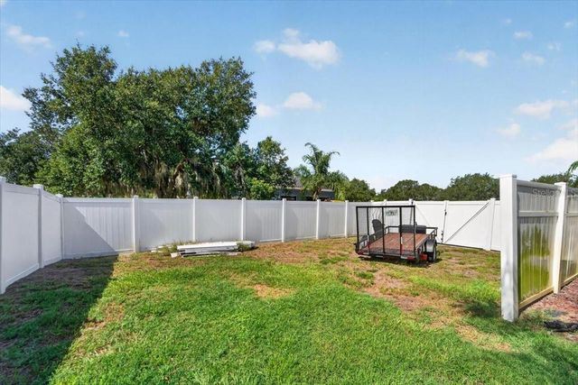 5325 LAKE SIENA DRIVE, Wimauma, FL 33598