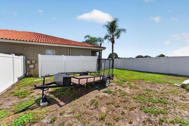 5325 LAKE SIENA DRIVE, Wimauma, FL 33598