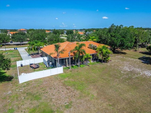 5325 LAKE SIENA DRIVE, Wimauma, FL 33598
