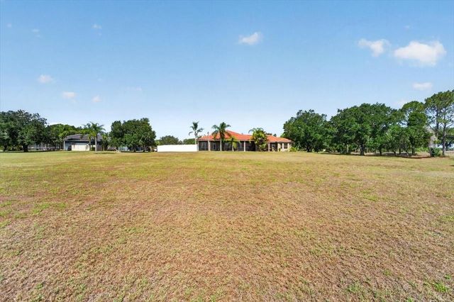 5325 LAKE SIENA DRIVE, Wimauma, FL 33598