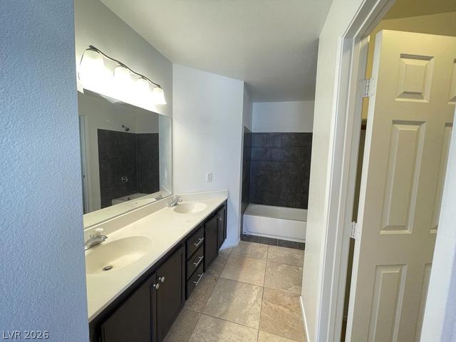 5730 Coleridge Way, Las Vegas, NV 89142
