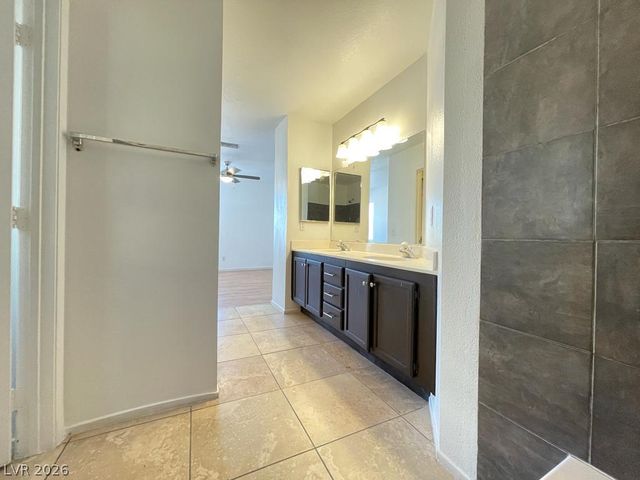 5730 Coleridge Way, Las Vegas, NV 89142