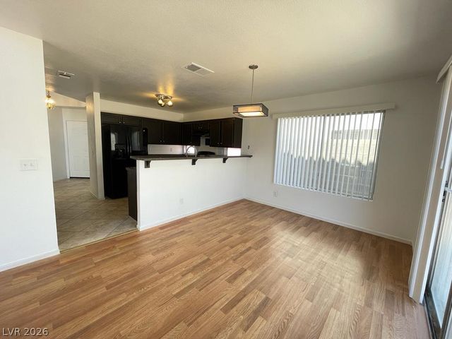 5730 Coleridge Way, Las Vegas, NV 89142