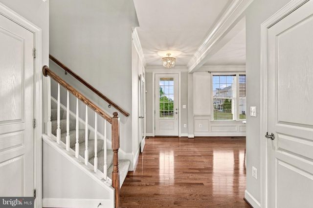 41858 FARNBOROUGH PL, Leesburg, VA 20176