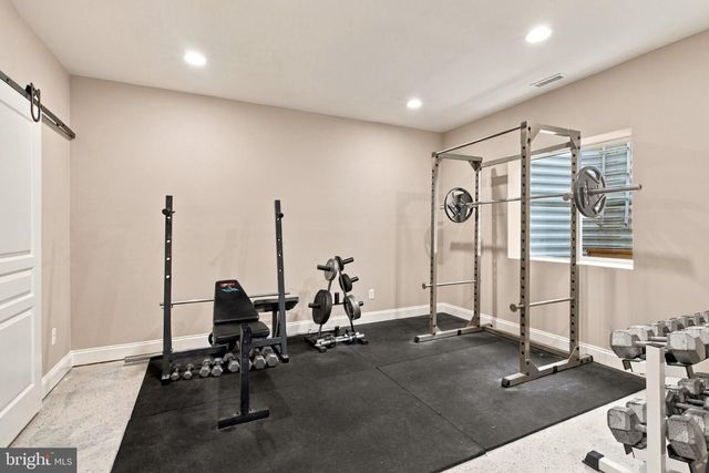 41858 FARNBOROUGH PL, Leesburg, VA 20176