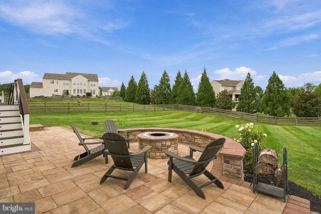 41858 FARNBOROUGH PL, Leesburg, VA 20176