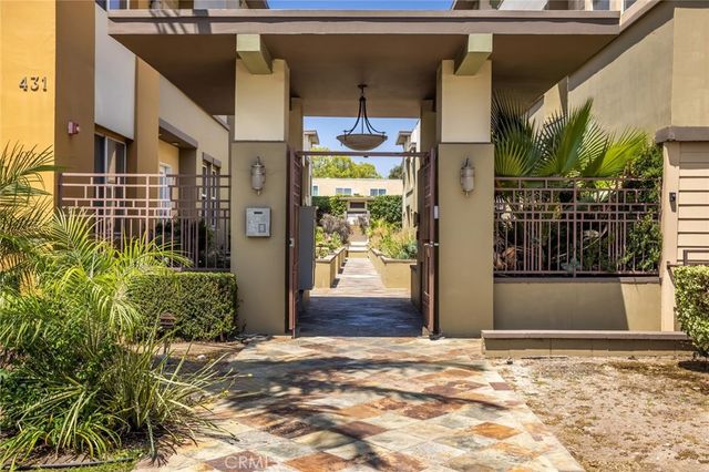 431 N Los Robles Avenue 2, Pasadena, CA 91101