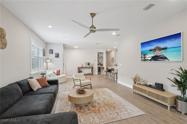 1108 Enbrook LOOP, Naples, FL 34114