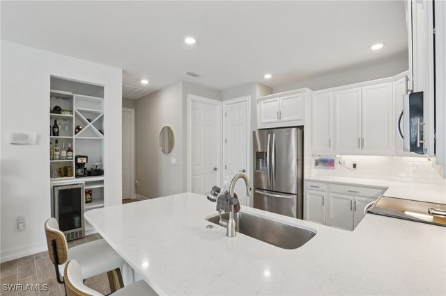 1108 Enbrook LOOP, Naples, FL 34114