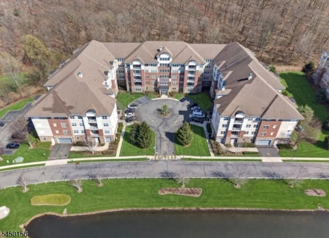 5213 Warrens Way 213, Wanaque Boro, NJ 07465