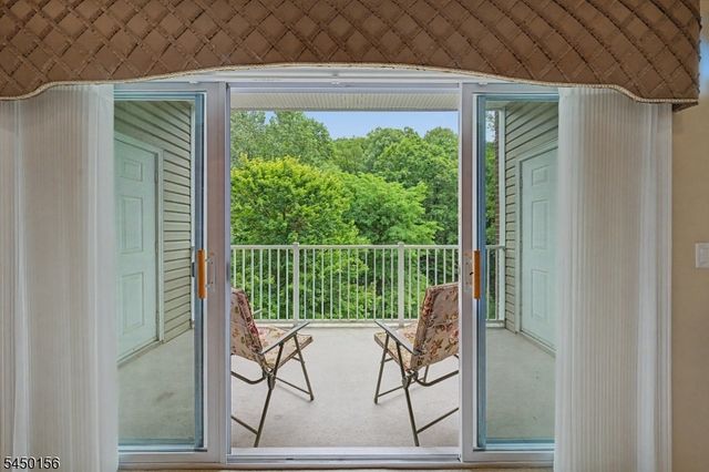 5213 Warrens Way 213, Wanaque Boro, NJ 07465