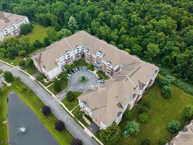 5213 Warrens Way 213, Wanaque Boro, NJ 07465