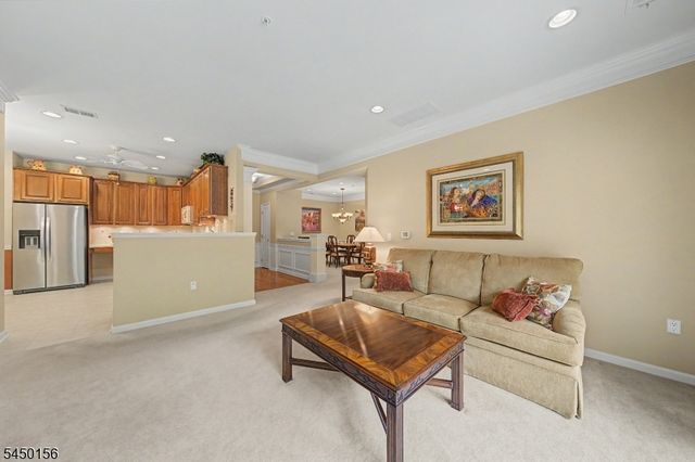 5213 Warrens Way 213, Wanaque Boro, NJ 07465