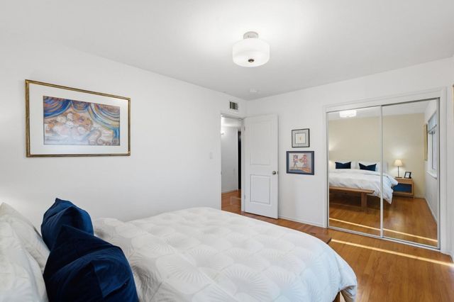 852 Peach Avenue, Sunnyvale, CA 94087